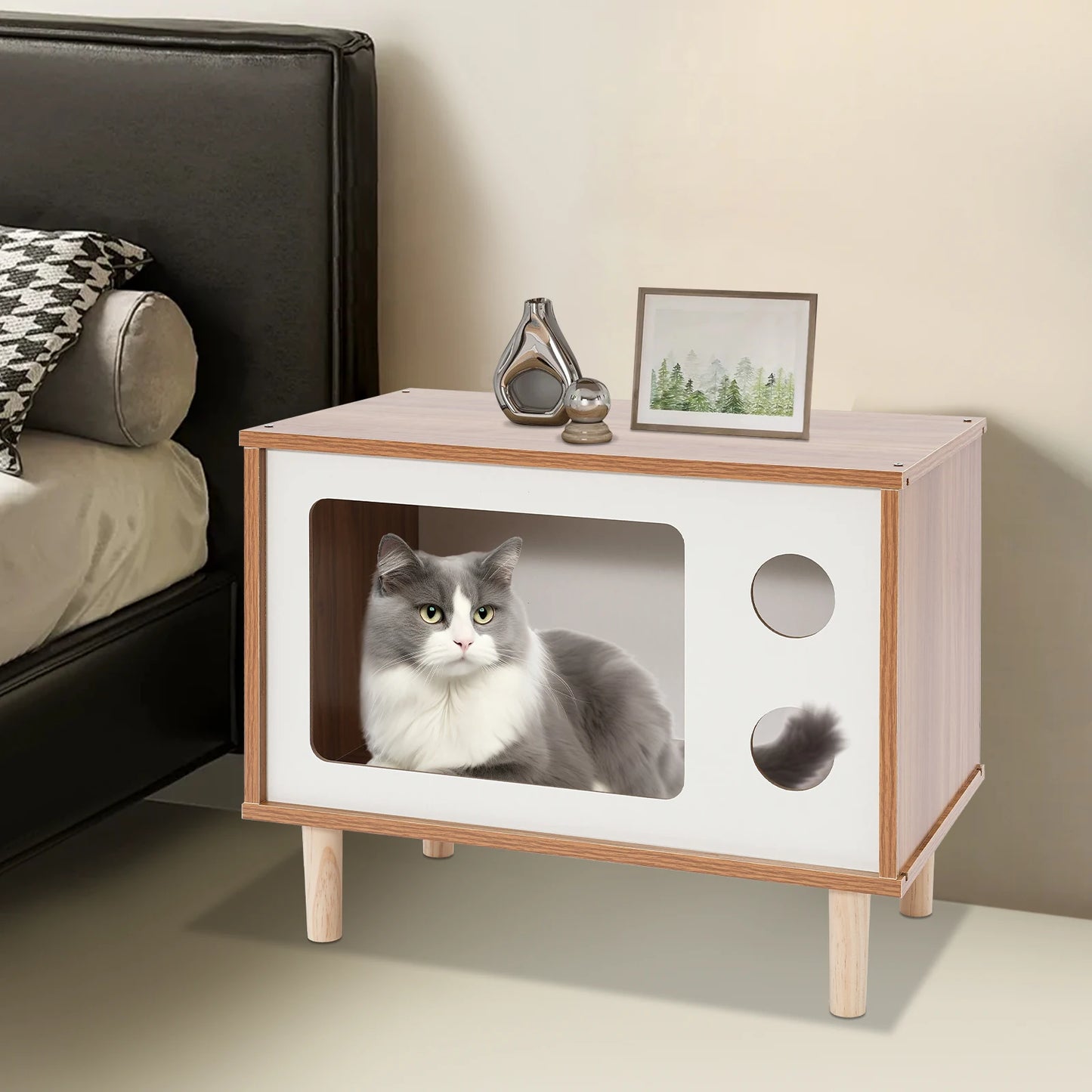 Sichuan TV Shaped Wear Resistant Cat Bed Indoor Shelter